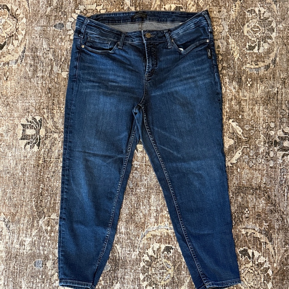 Silver Jeans Dark Blue Ankle Jeans